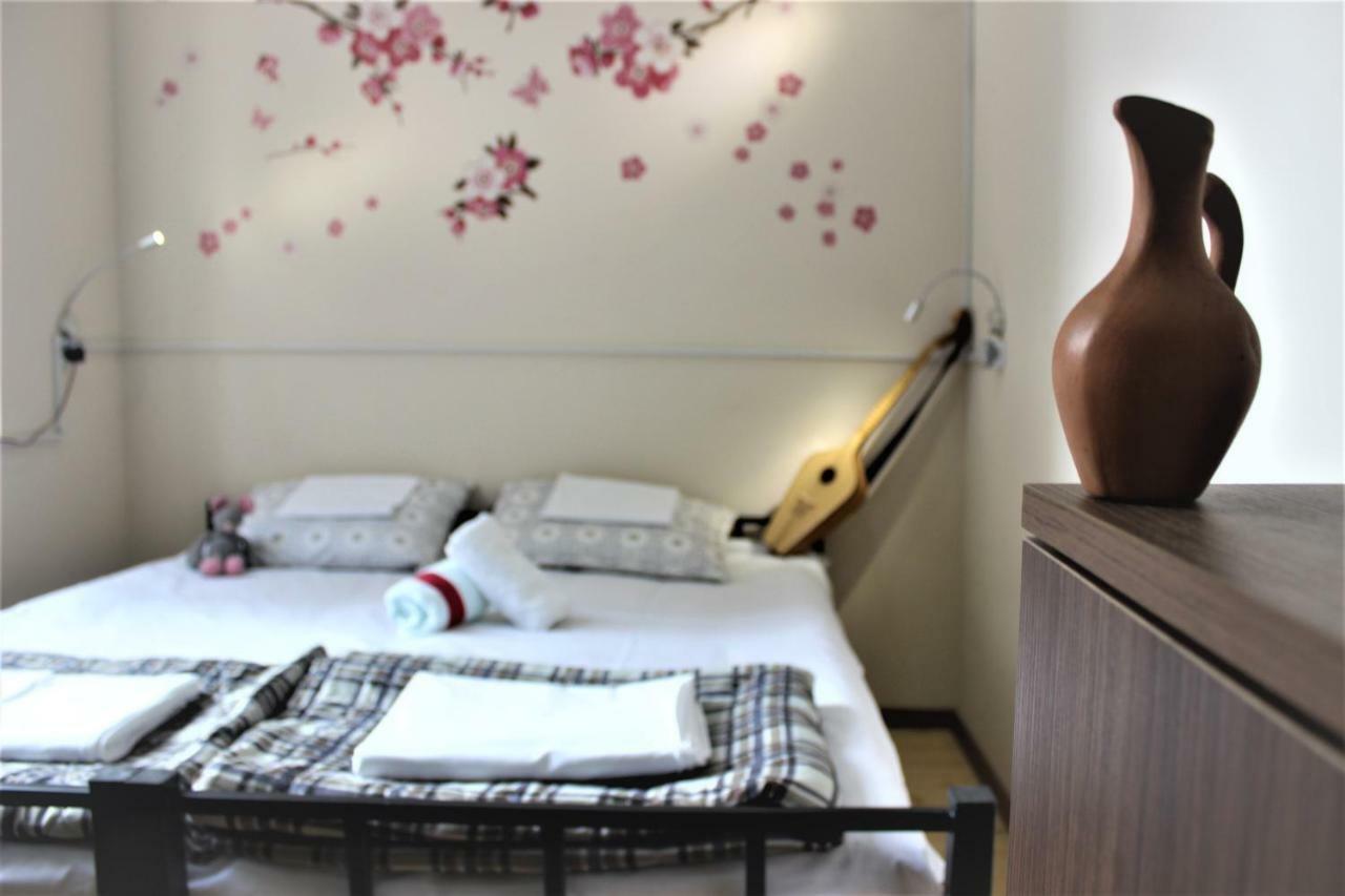 Global Hostel - Marjanishvili Τυφλίδα Εξωτερικό φωτογραφία